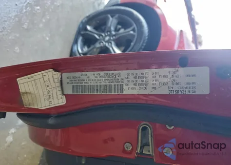 2018 Dodge Journey Crossroad z USA, uszkodzony, nr VIN 3C4PDCGG1JT378842